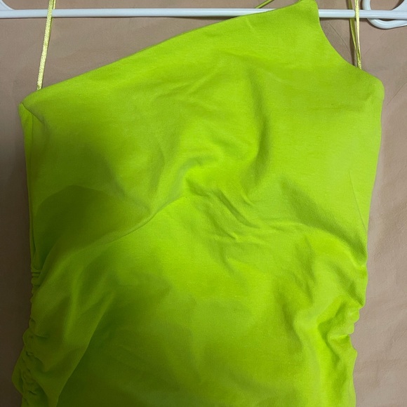 Zara neon green one shoulder dress - Picture 3 of 3